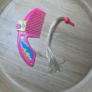 VINTAGE 1989 ARCO BARBIE PINK PLASTIC COMB With Hair Accessories 2pc Set‎
